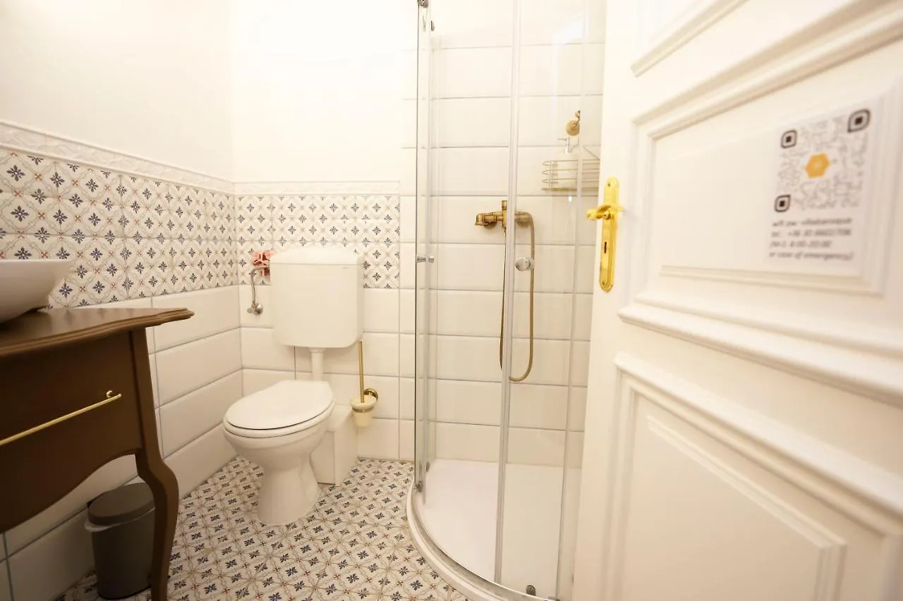 Villabaroque_Eger Bed & Breakfast